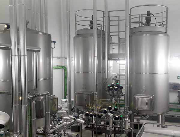 depositos silos almacenamieno-liquidos solidos industriales